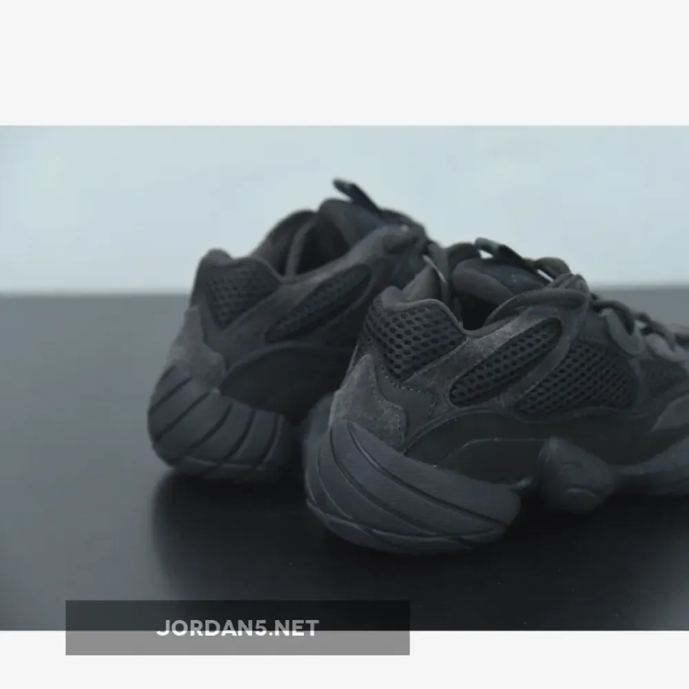 adidas Yeezy 500 “Utility Black”  F36640