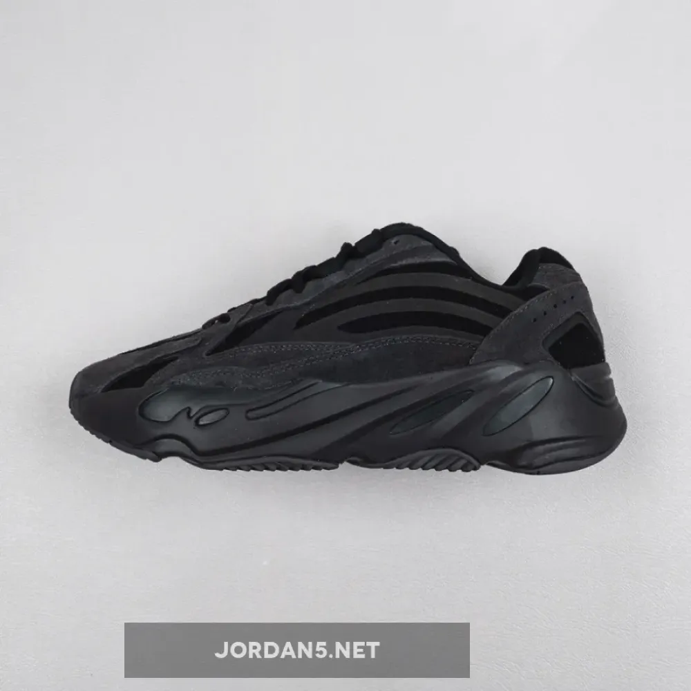 adidas Yeezy Boost 700 V2 “Vanta”  FU6684