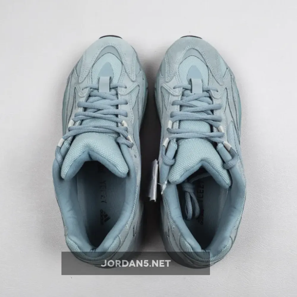 adidas Yeezy Boost 700 V2 “Hospital Blue”  FV8424