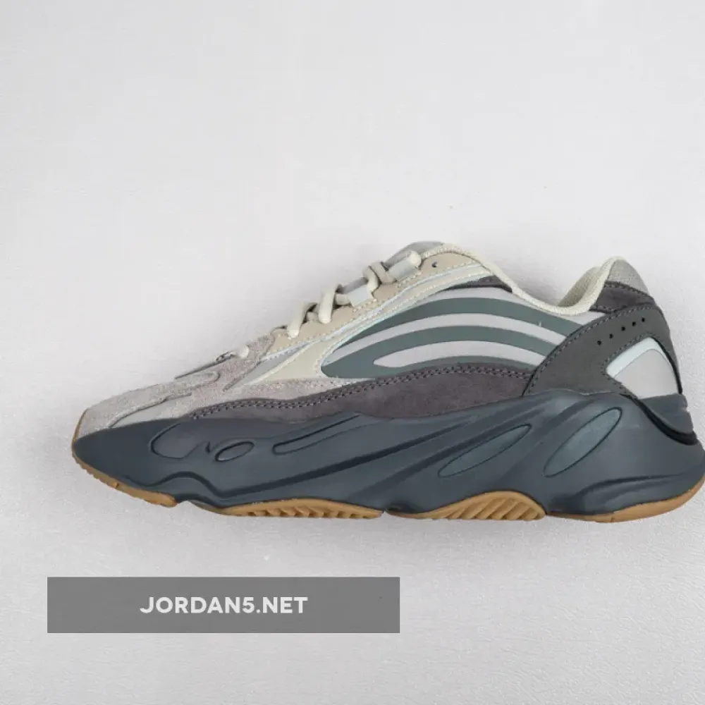 adidas Yeezy Boost 700 V2 “Tephra”  FU7914