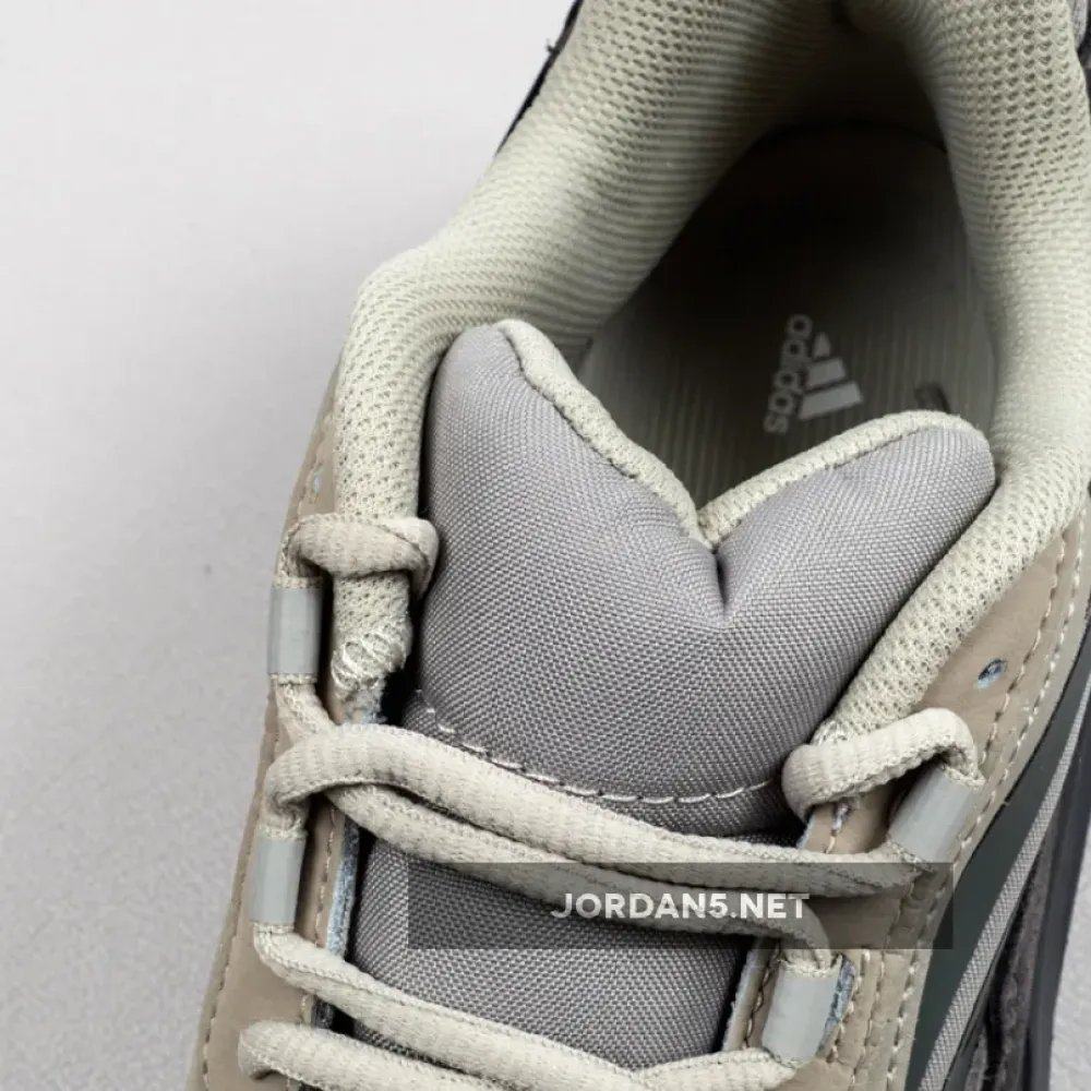 adidas Yeezy Boost 700 V2 “Tephra”  FU7914