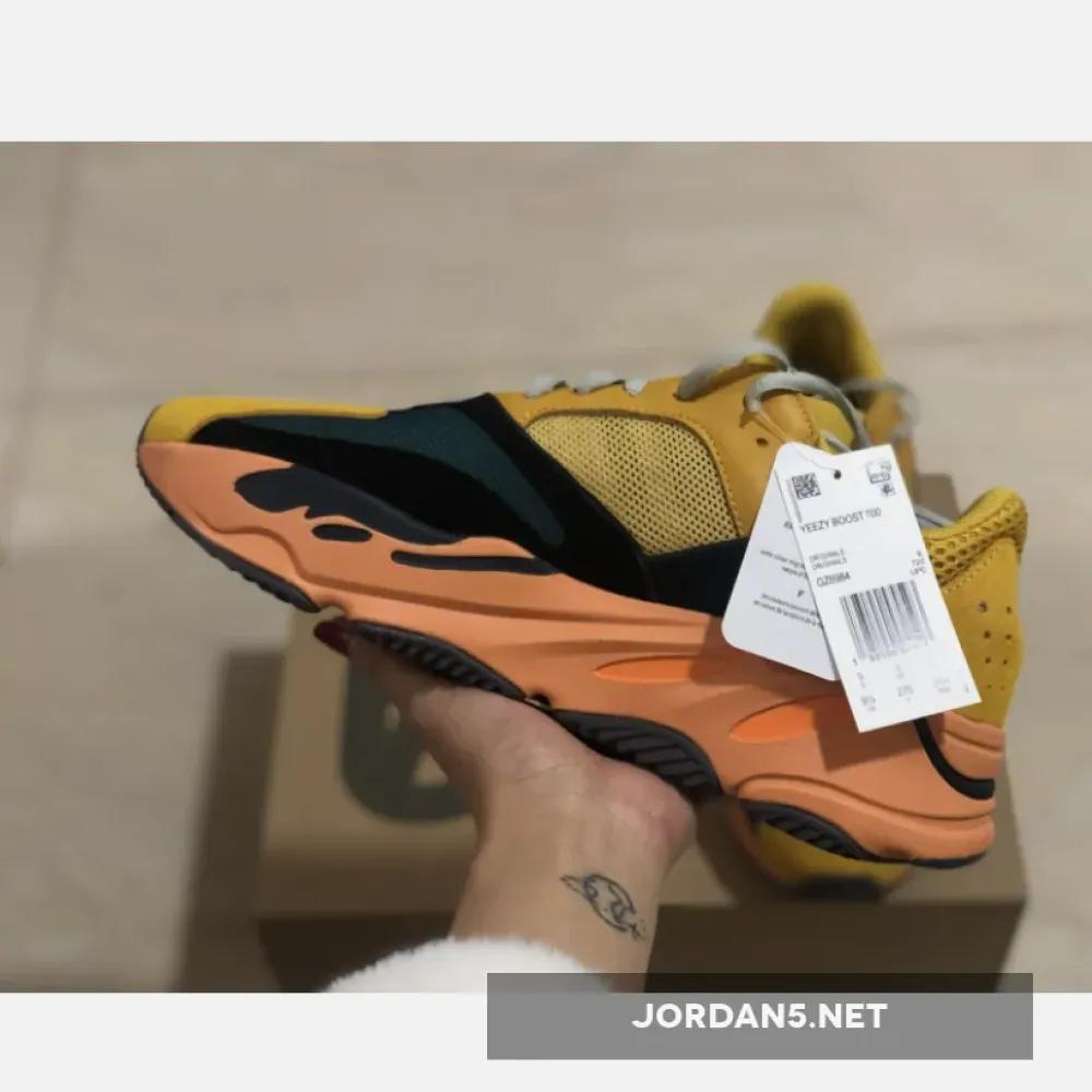 adidas Yeezy Boost 700 “Sun”  GZ6984