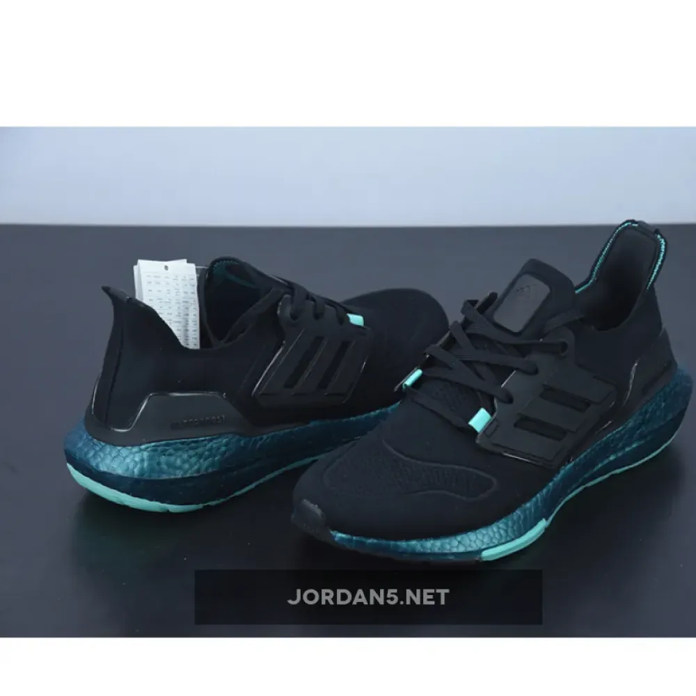 adidas Ultra Boost 22 Core Black/Mint Rush  GX5564