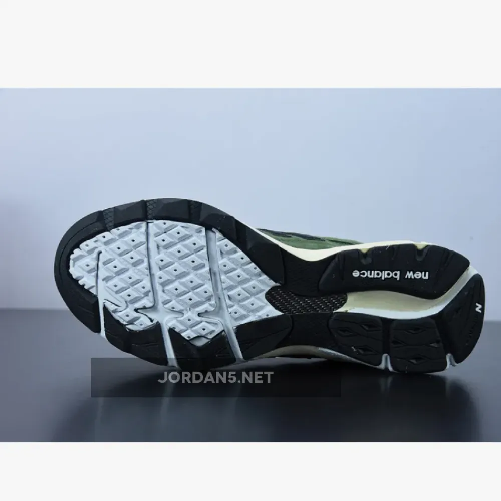 JJJJound x New Balance 990v3 Olive  M990JD3