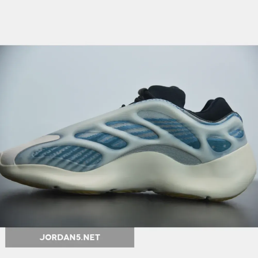 adidas Yeezy 700 V3 “Kyanite”  GY0260