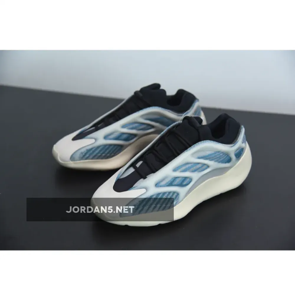 adidas Yeezy 700 V3 “Kyanite”  GY0260