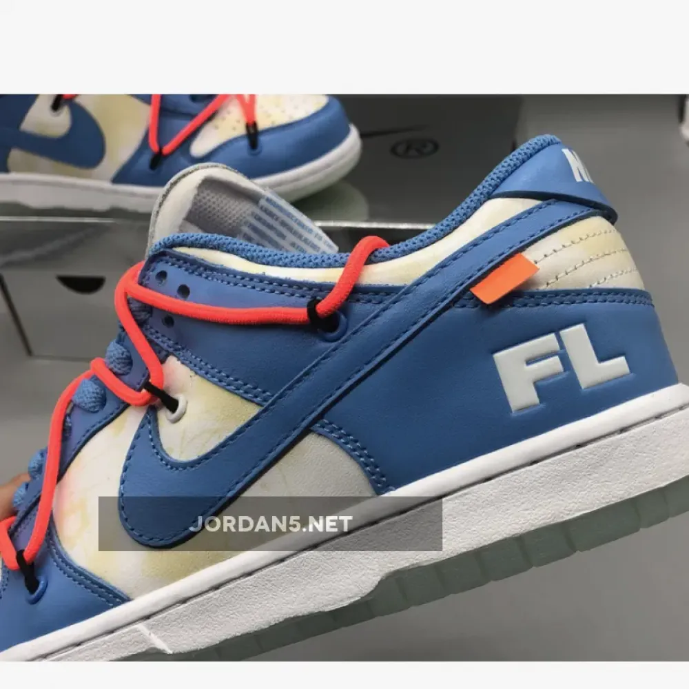 Off-White x Futura x Nike SB Dunk Low ‘UNC’ DD0856-403