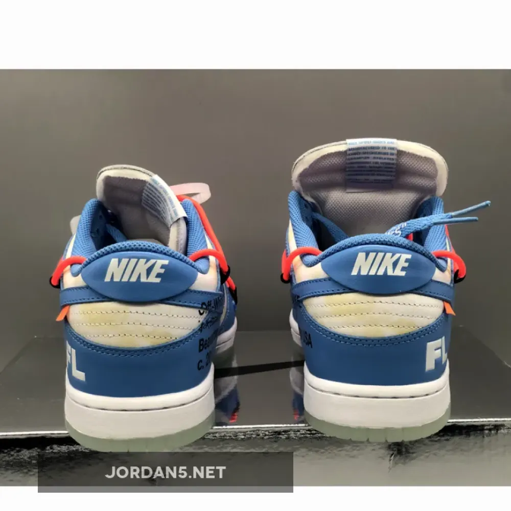 Off-White x Futura x Nike SB Dunk Low ‘UNC’ DD0856-403