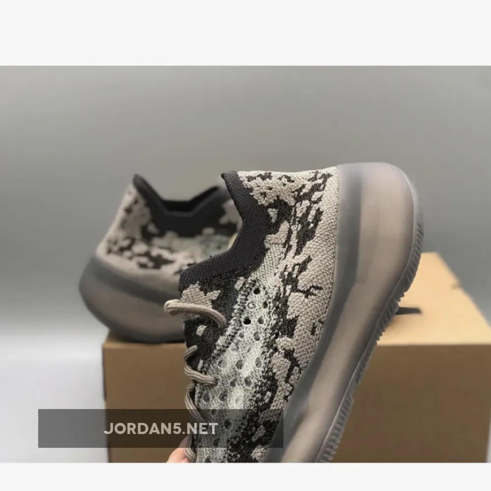 adidas Yeezy Boost 380 “Stone Salt”  GZ0472
