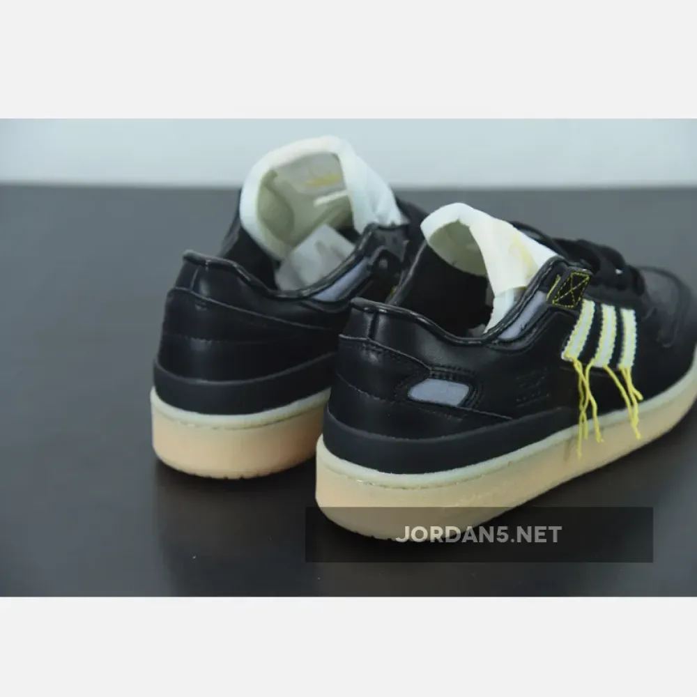 adidas Forum 84 Low Premium Core Black Cream White FZ3773