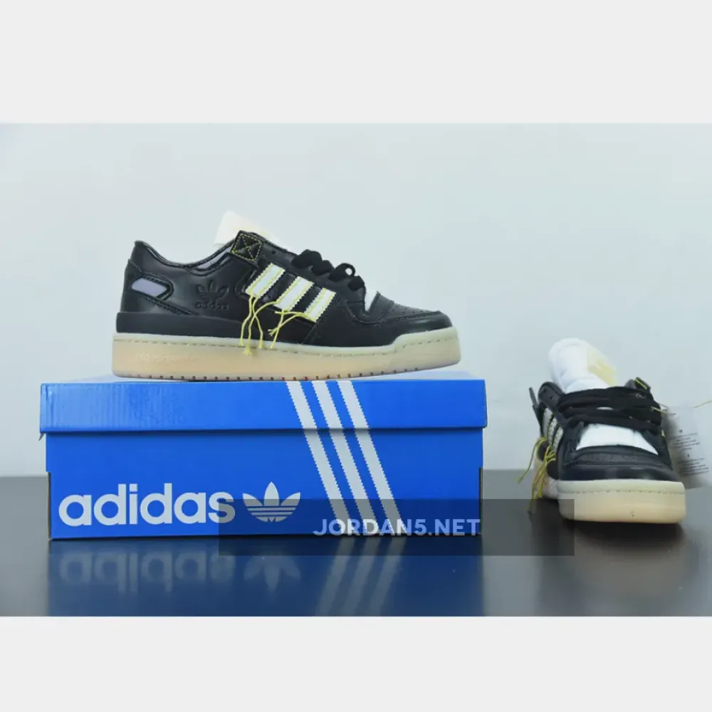 adidas Forum 84 Low Premium Core Black Cream White FZ3773