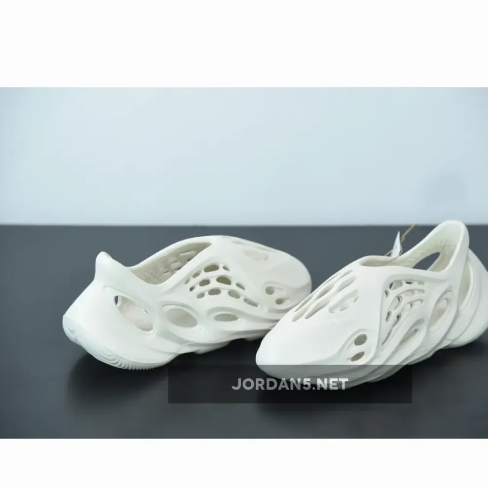 adidas Yeezy Foam Runner White