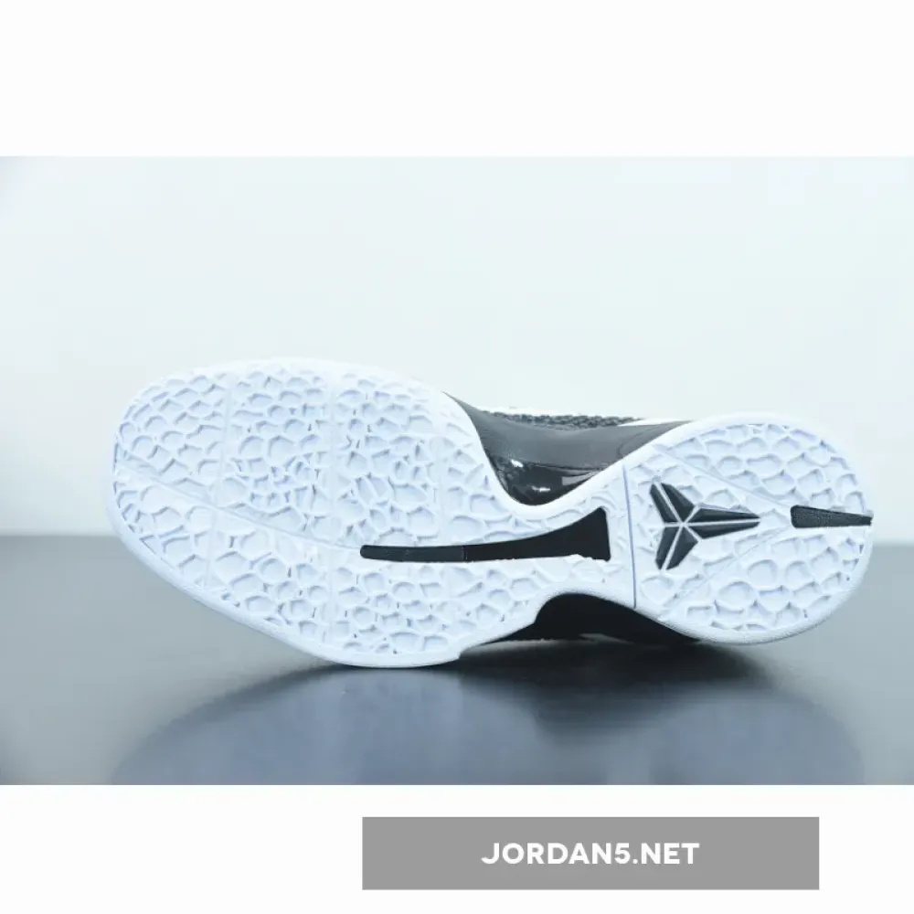 Nike Zoom Kobe 6 Protro “Mamba Forever”  CW2190-002