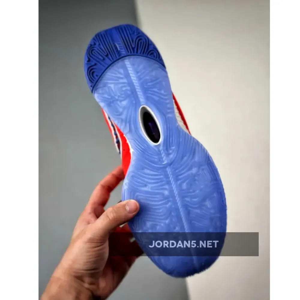 Nike LeBron 21 “Movie Theater” Track Red  FN4305-600