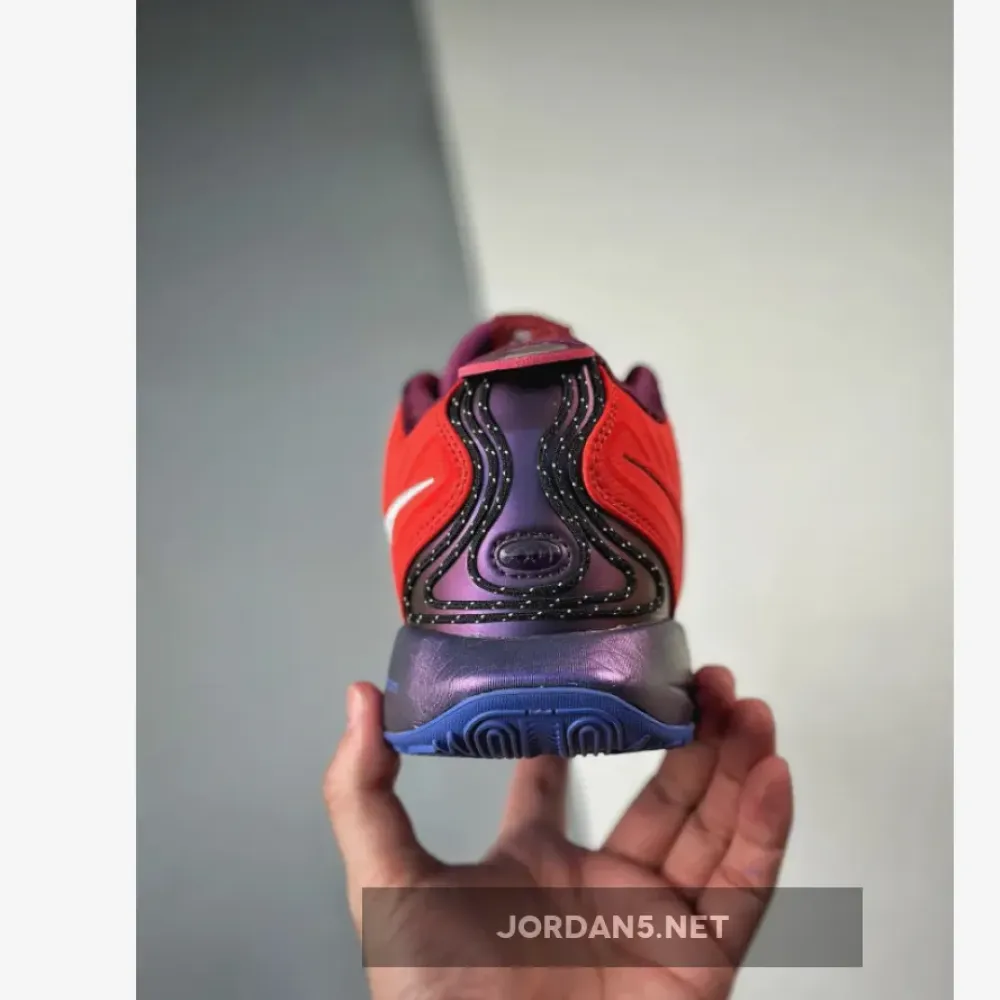 Nike LeBron 21 “Movie Theater” Track Red  FN4305-600