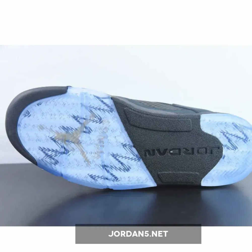 Air Jordan 5 Low “Wings” Black / Metallic Gold DJ1094-001