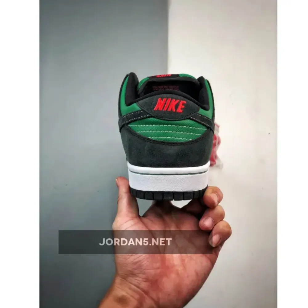 Nike SB Dunk Low Premium ‘Pine Green Woodgrain’ 313170-306
