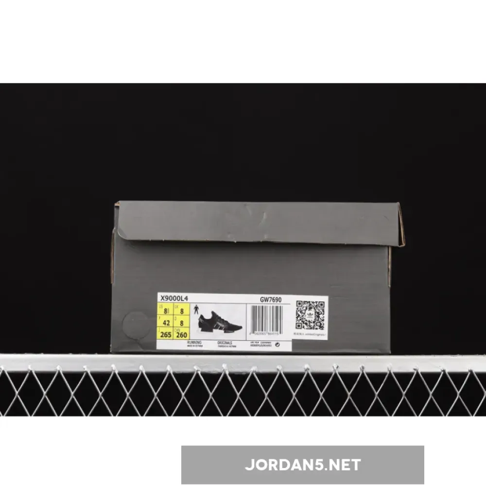 adidas NMD_R1 V2 Black White GW7690