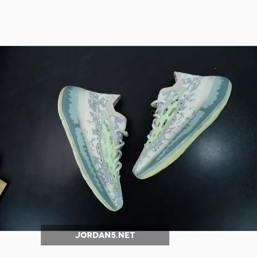 adidas Yeezy Boost 380 “Alien Blue Reflective”  GW0304