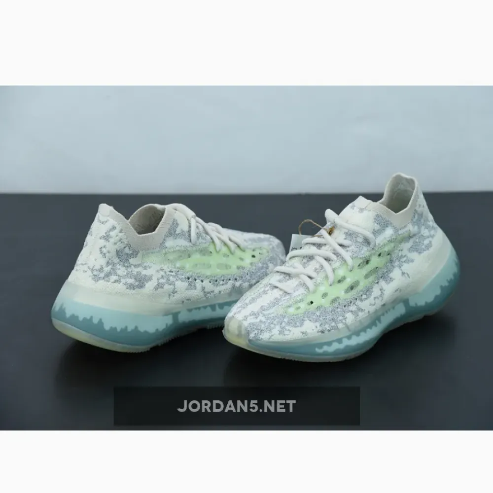 adidas Yeezy Boost 380 “Alien Blue Reflective”  GW0304
