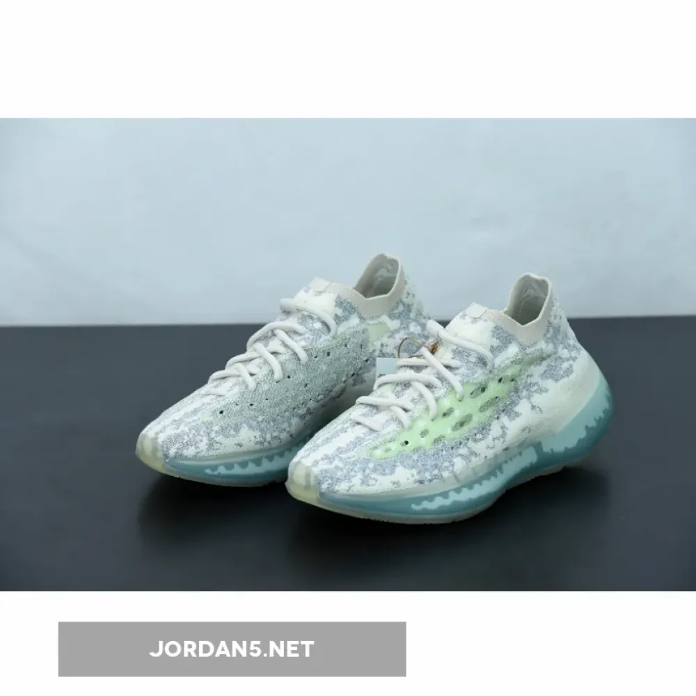 adidas Yeezy Boost 380 “Alien Blue Reflective”  GW0304
