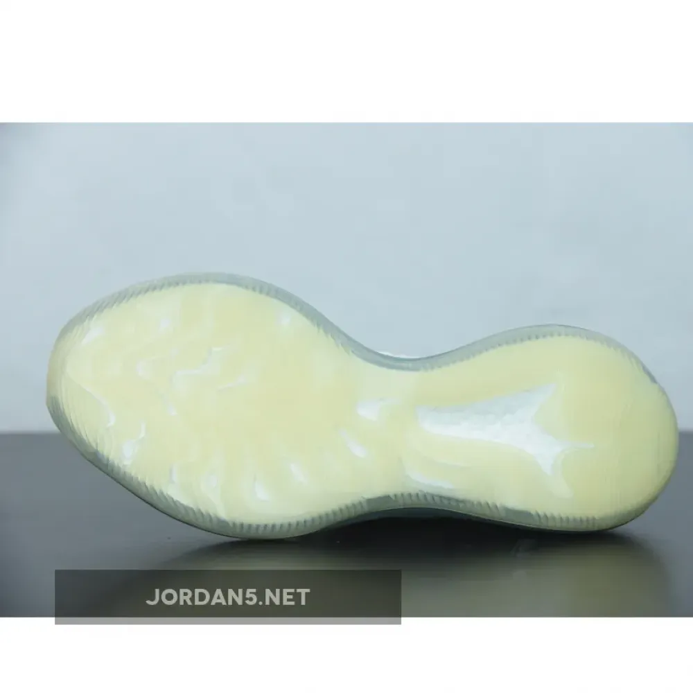 adidas Yeezy Boost 380 “Alien Blue Reflective”  GW0304