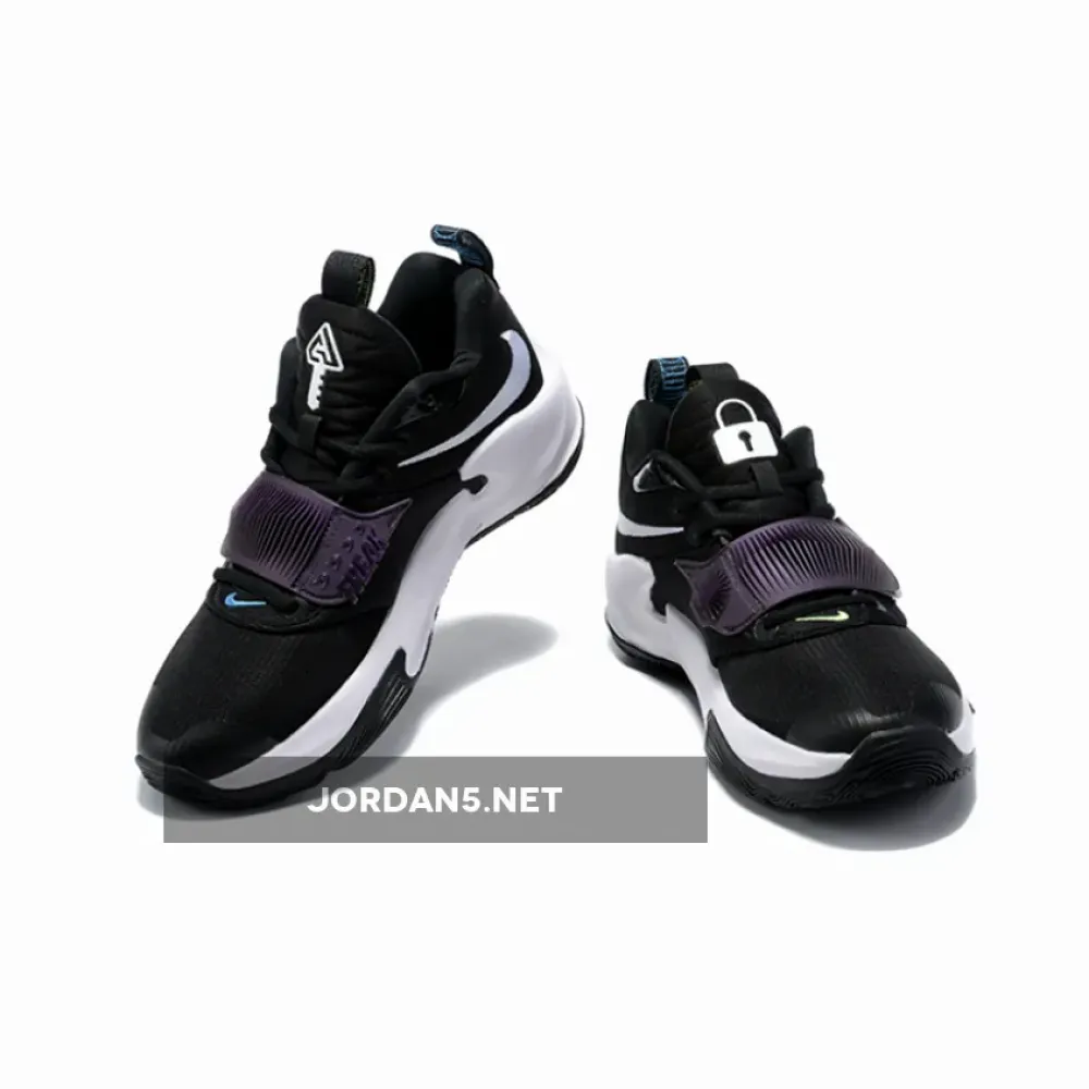 Nike Zoom Freak 3 “Project 34” Black/Light Photo Blue-White  DA0695-001