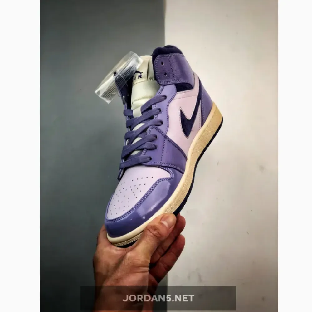 Air Jordan 1 Mid Sky J Purple/Barely Grape-Guava Ice  DZ3745-500