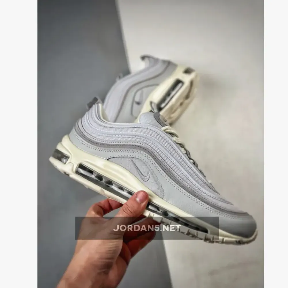 Nike Air Max 97 ‘Pure Platinum Wolf Grey Sail’  DZ2629-001