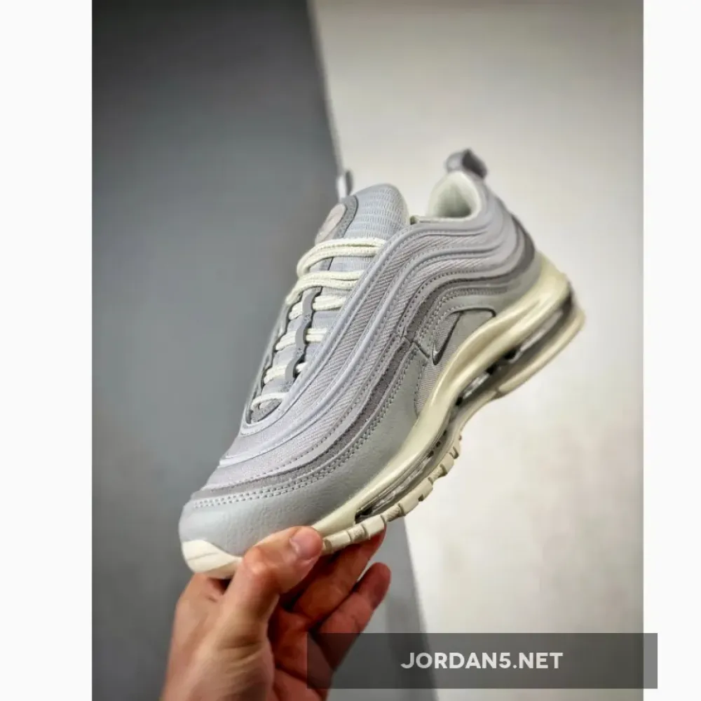 Nike Air Max 97 ‘Pure Platinum Wolf Grey Sail’  DZ2629-001