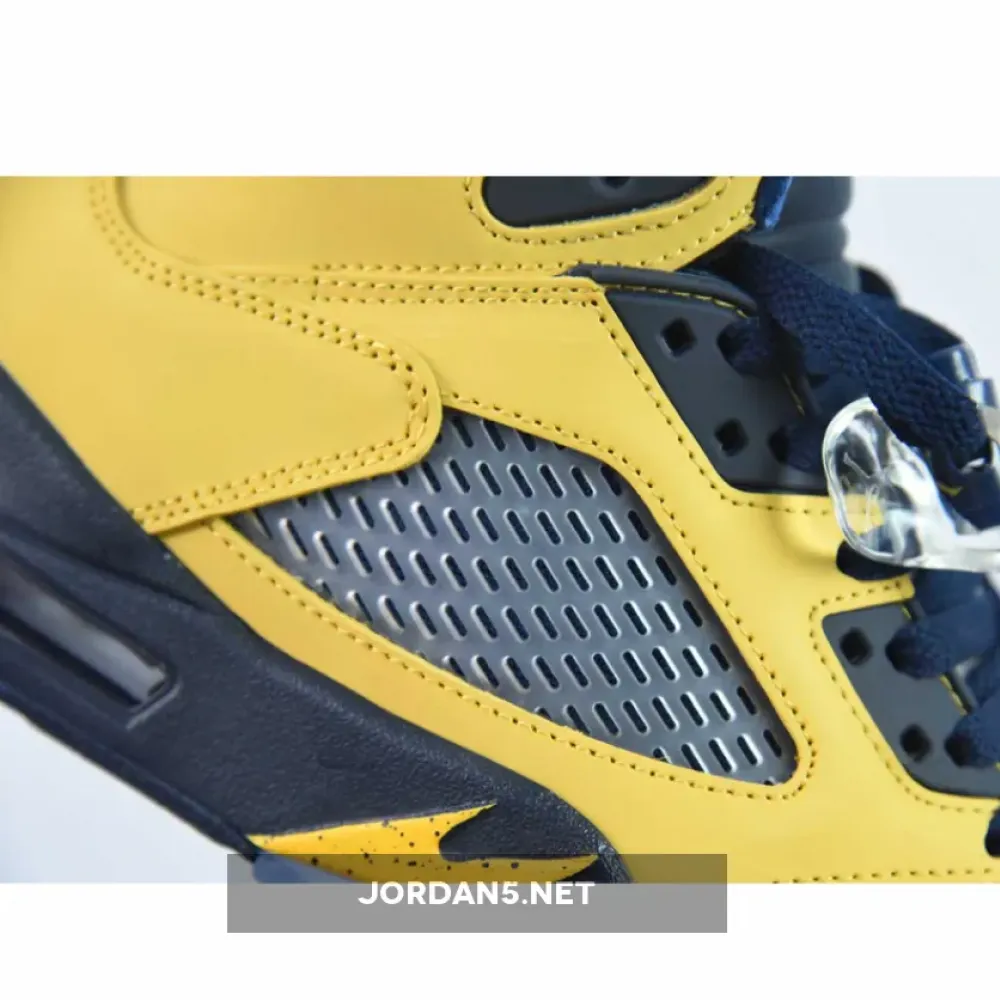 Air Jordan 5 Retro Michigan Amarillo/College Navy  CQ9541-704