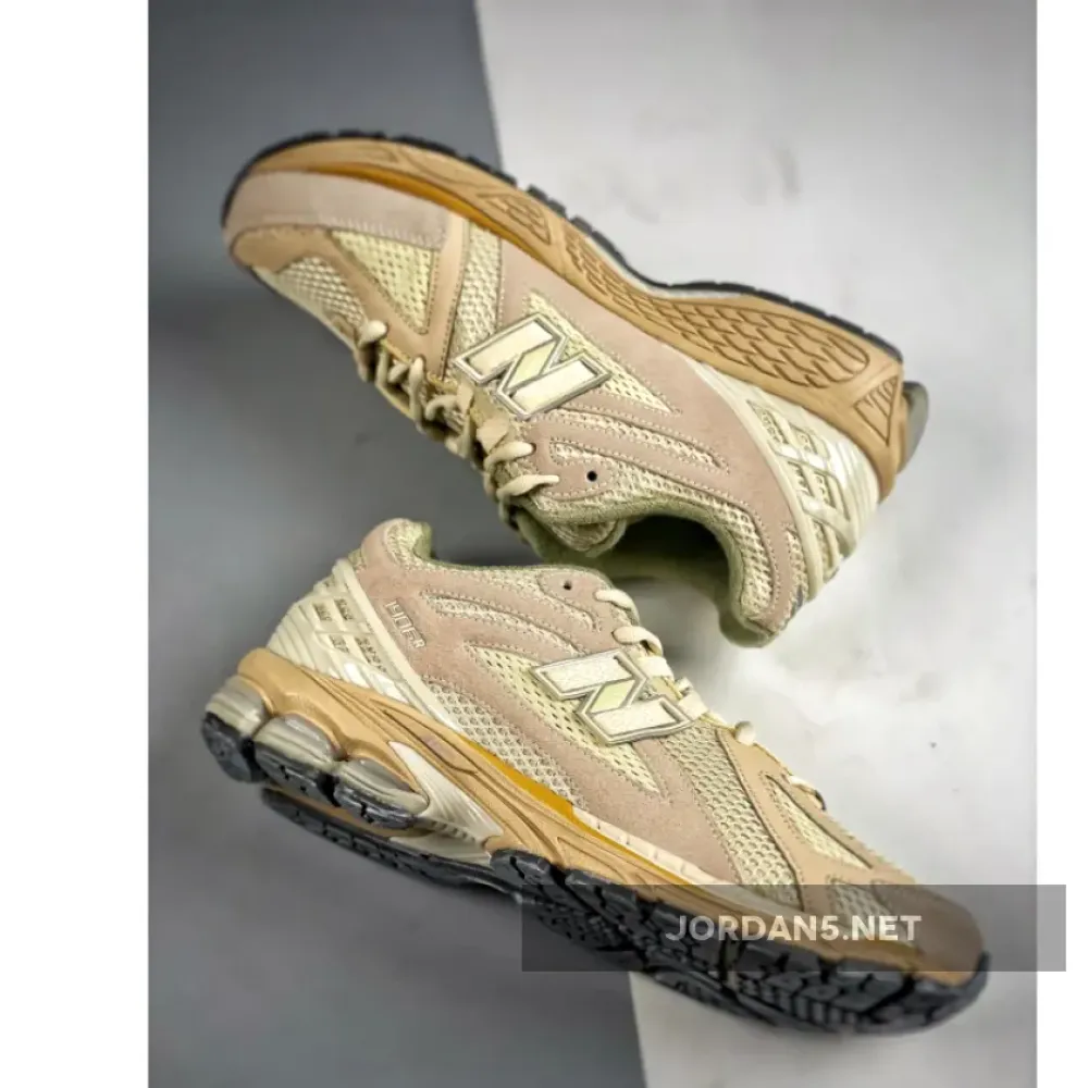 Auralee x New Balance 1906R ‘Bone White’  M1906RAU