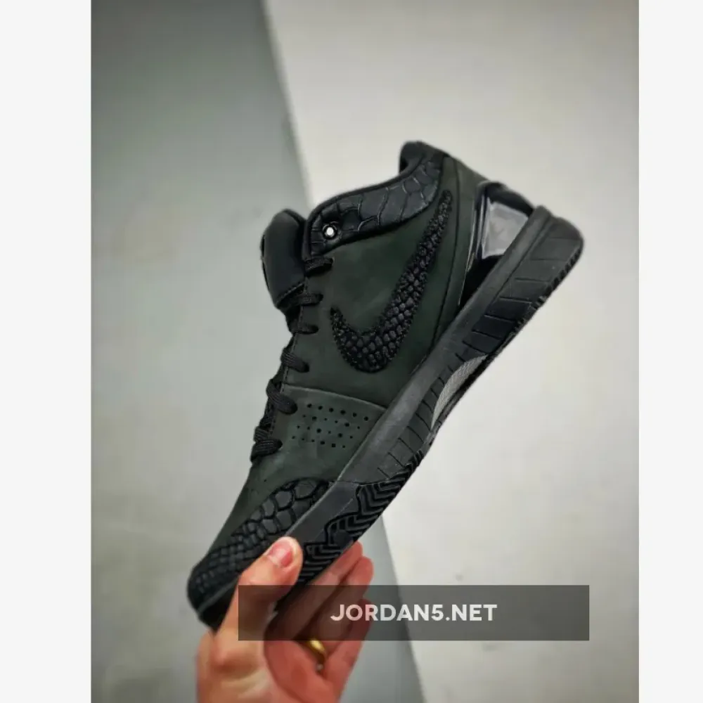 Nike Kobe 4 Protro Gift of Mamba Black  FQ3544-001