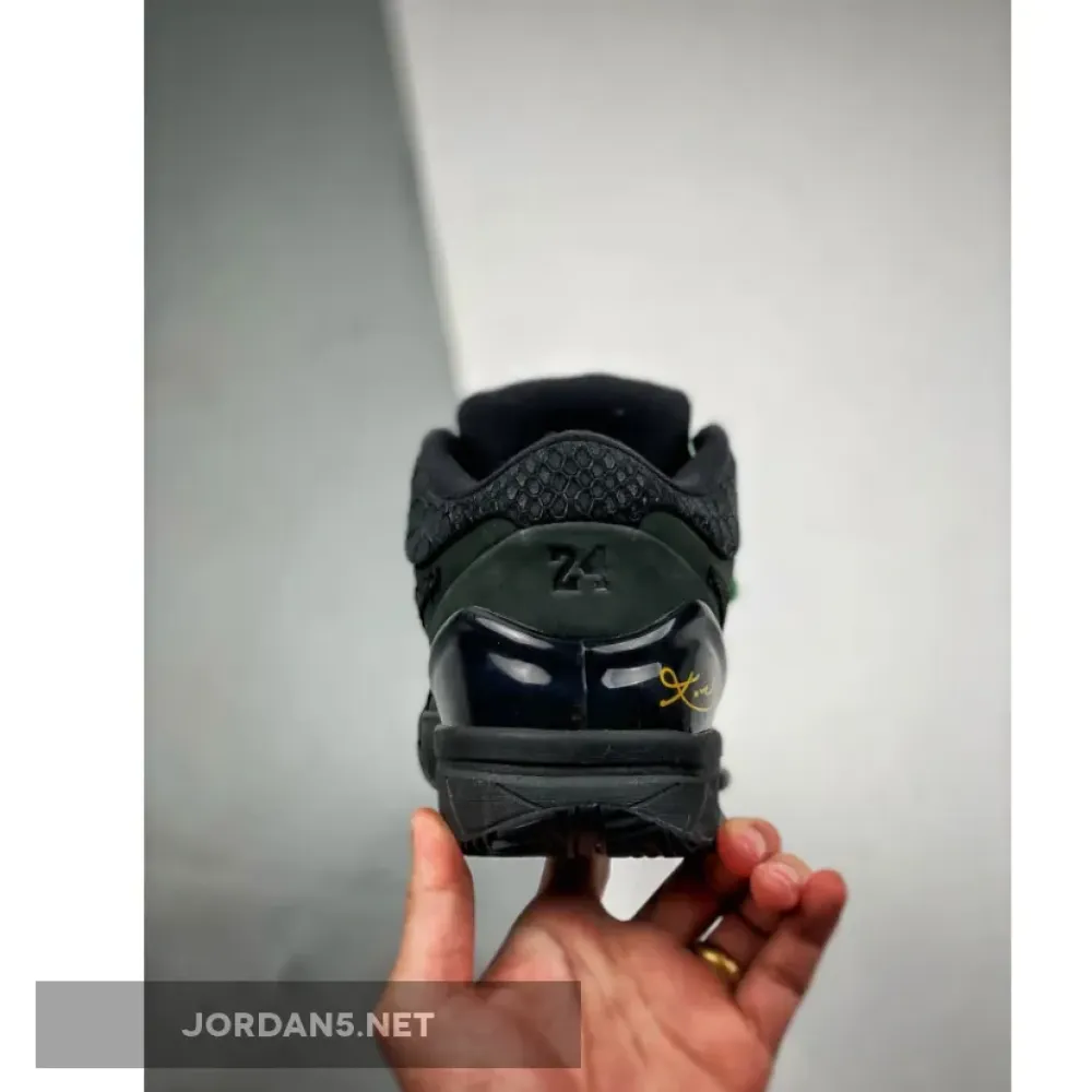 Nike Kobe 4 Protro Gift of Mamba Black  FQ3544-001