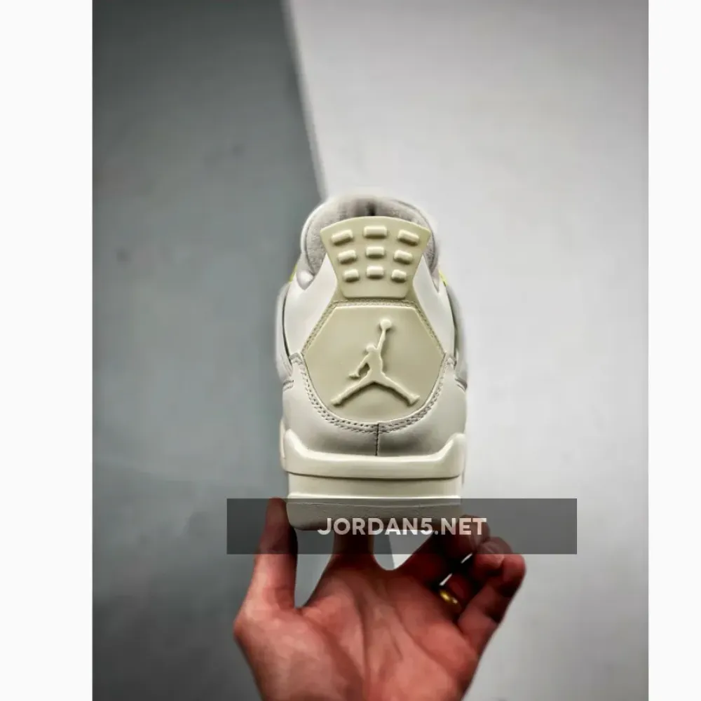 Air Jordan 4 Sail/Metallic Gold-Black  AQ9129-170