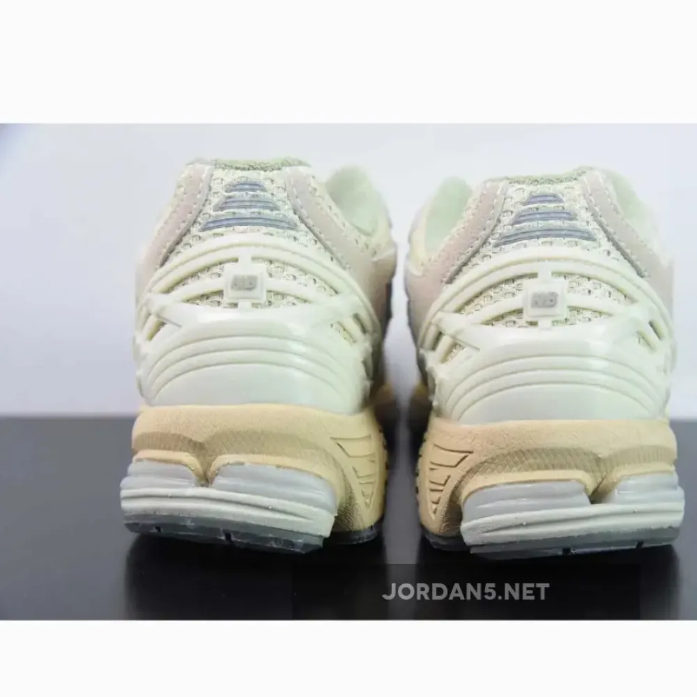 Auralee x New Balance 1906R Bone White M1906RAU