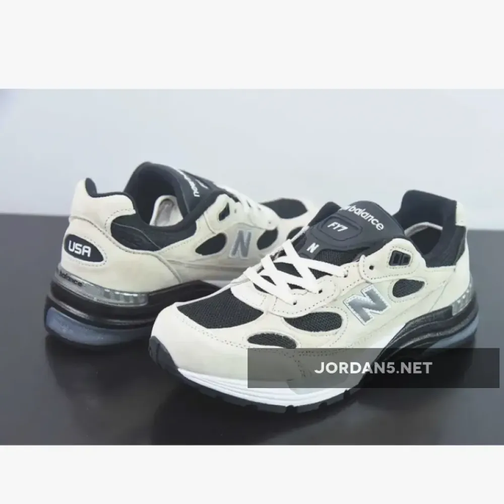 Studio FY7 x New Balance 992 M992FY7