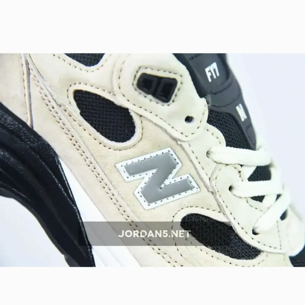 Studio FY7 x New Balance 992 M992FY7