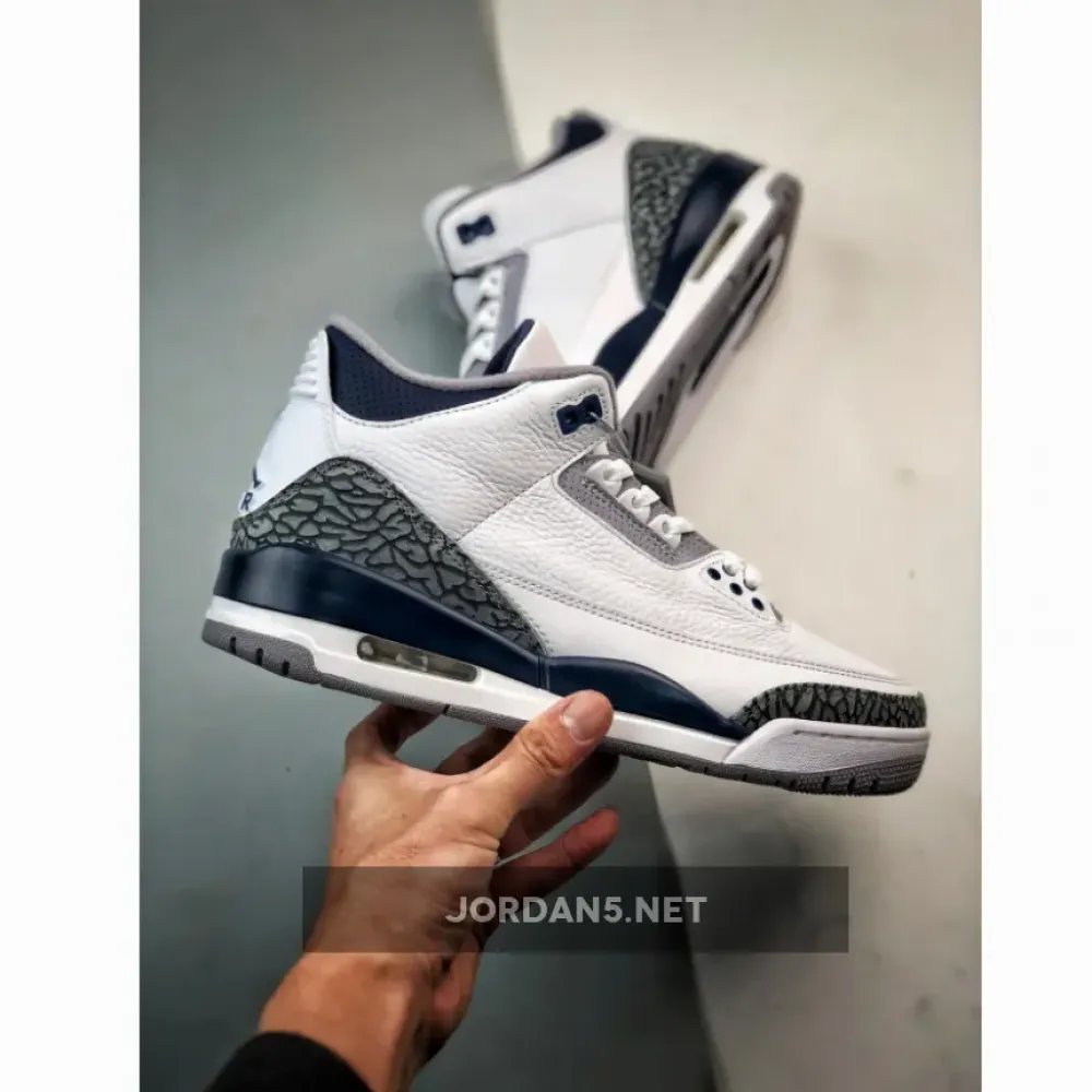 Air Jordan 3 “Midnight Navy”  CT8532-140