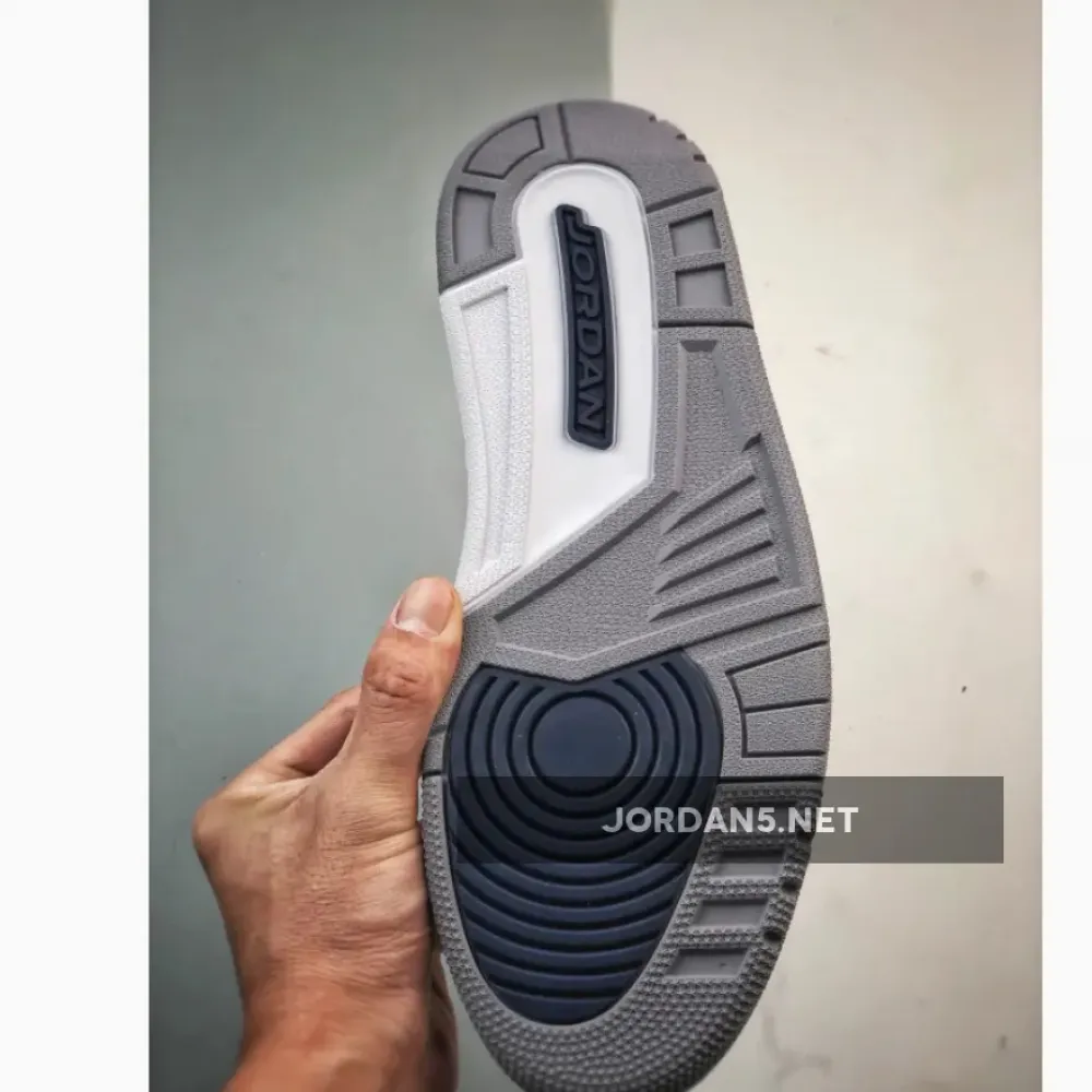 Air Jordan 3 “Midnight Navy”  CT8532-140