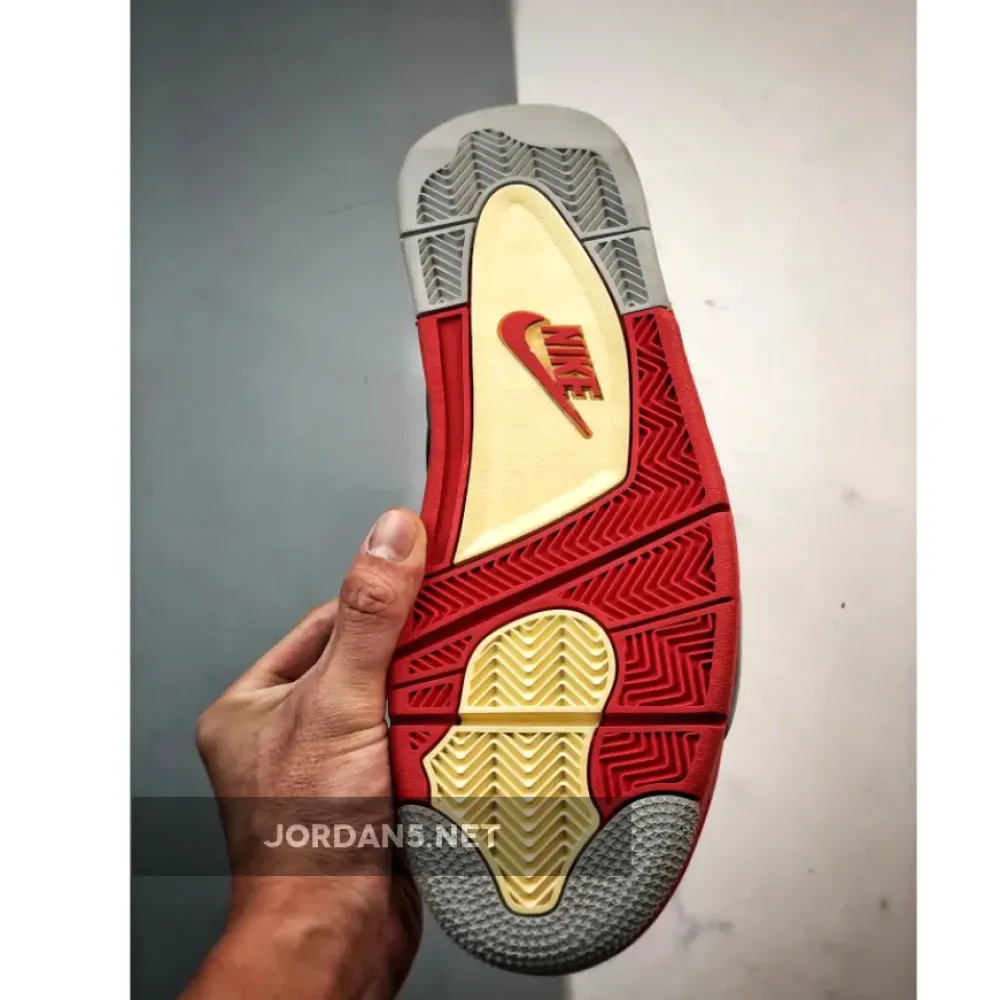 Air Jordan 4 “Fire Red”