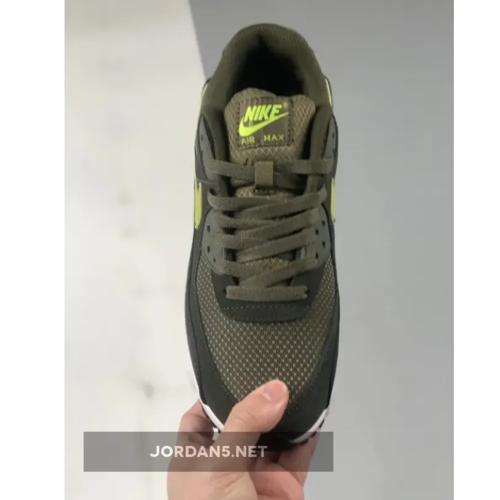 Nike Air Max 90 Sequoia Medium Olive  DQ4071-200