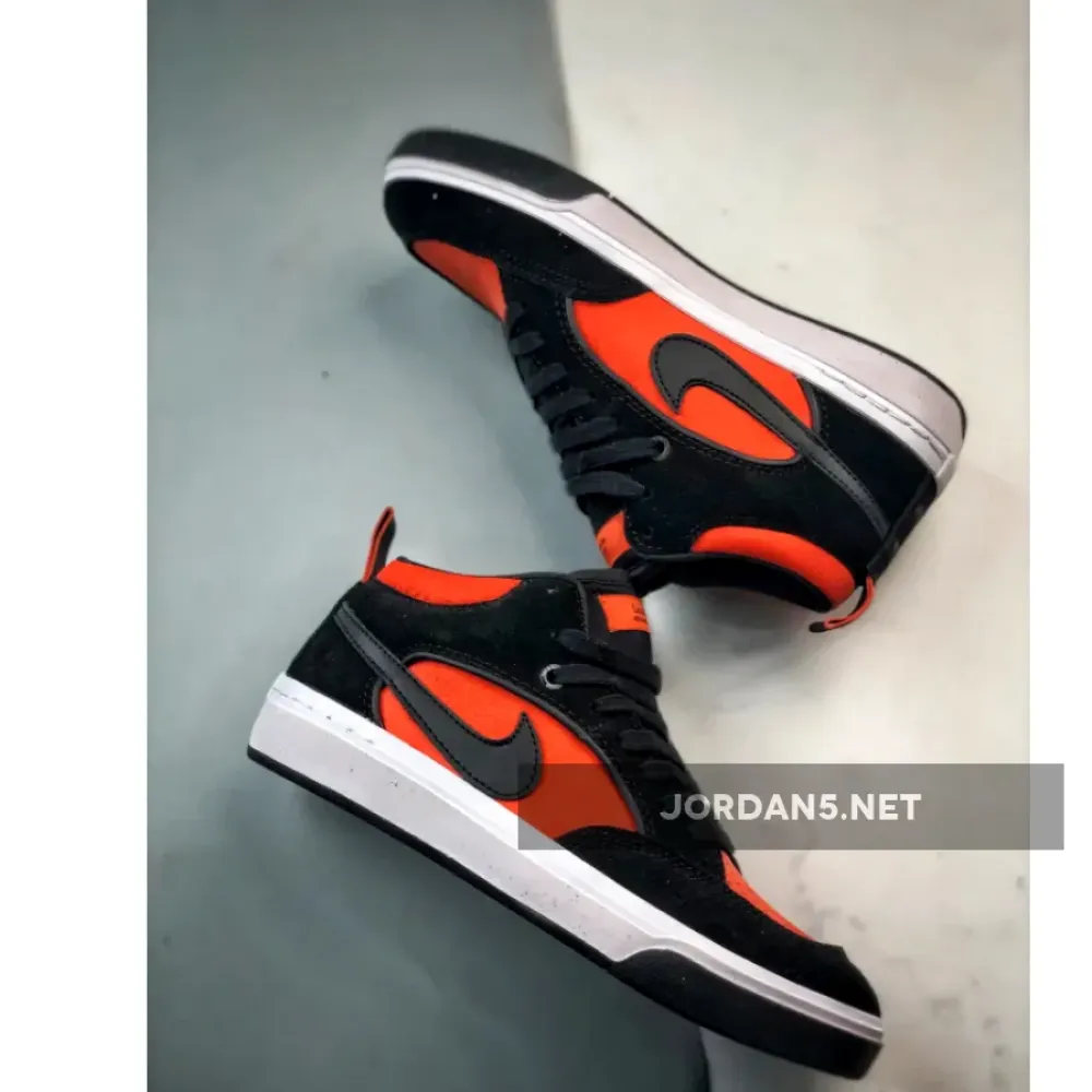 Nike SB React Leo Black Electro Orange  DX4361-002