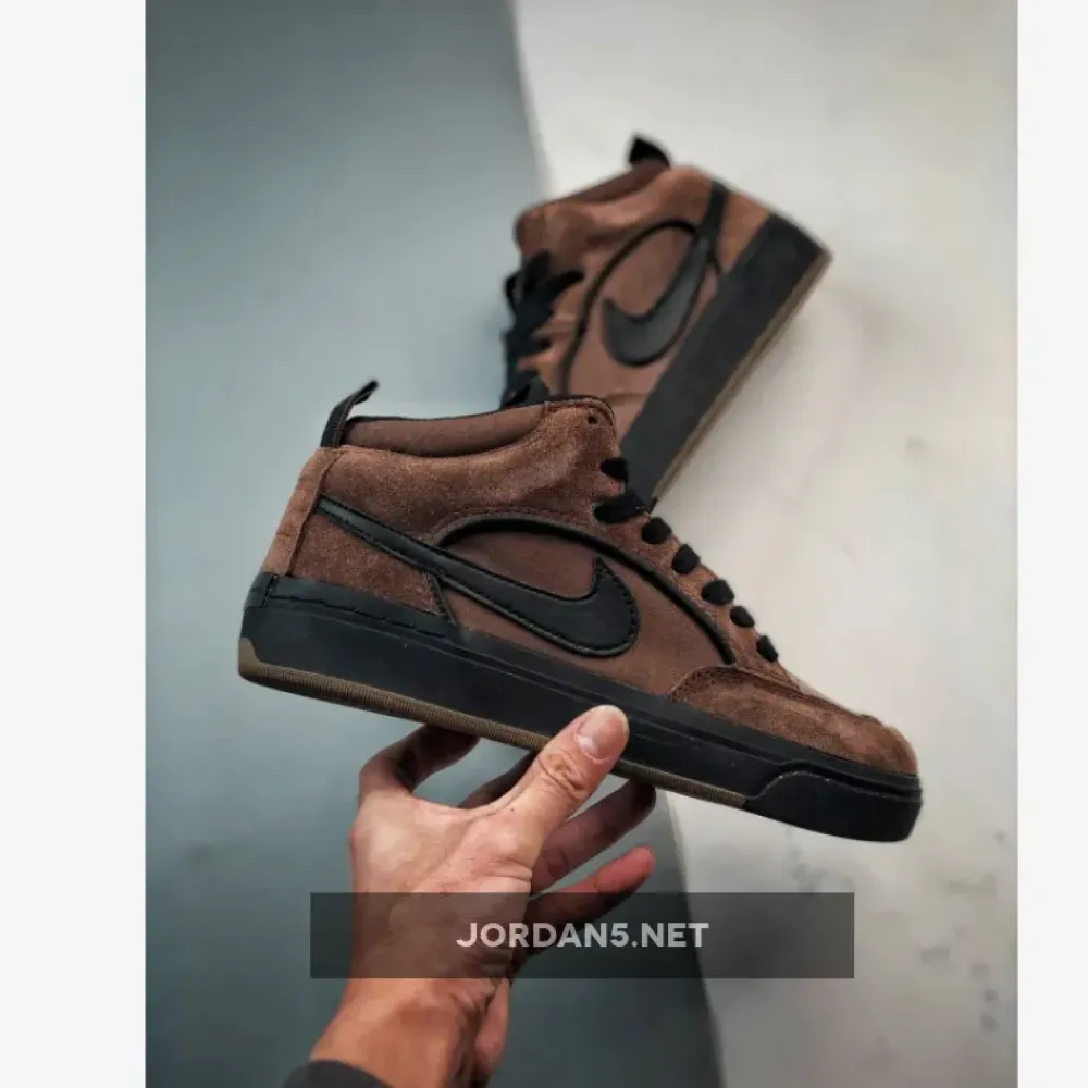 Nike SB React Leo “Cacao Wow Black”  DX4361-200