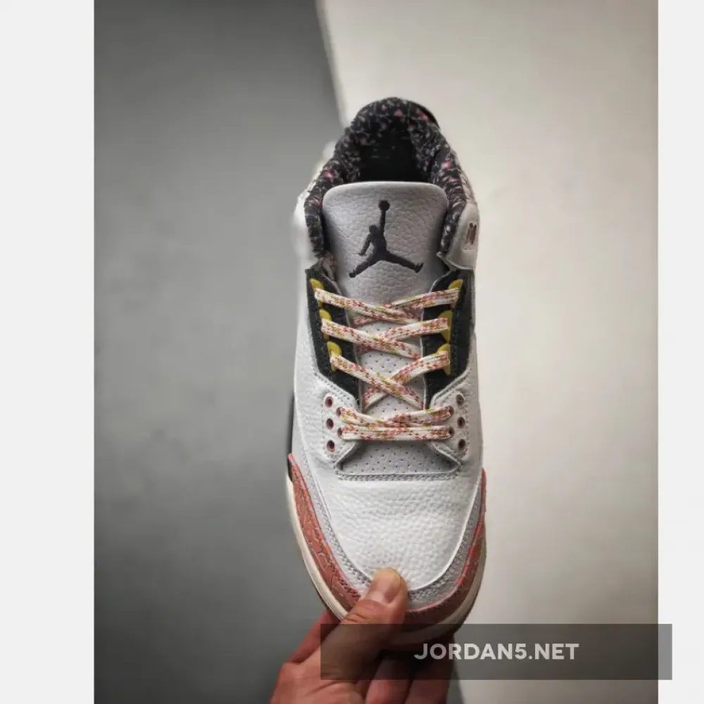 Air Jordan 3 “Vintage Floral” White/Red Stardust  441140-100