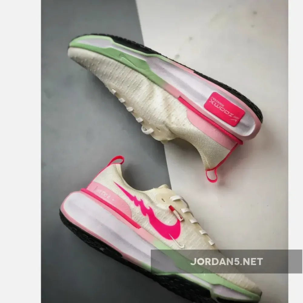 Nike ZoomX Invincible Run 3 Year of the Dragon  FZ5058-163