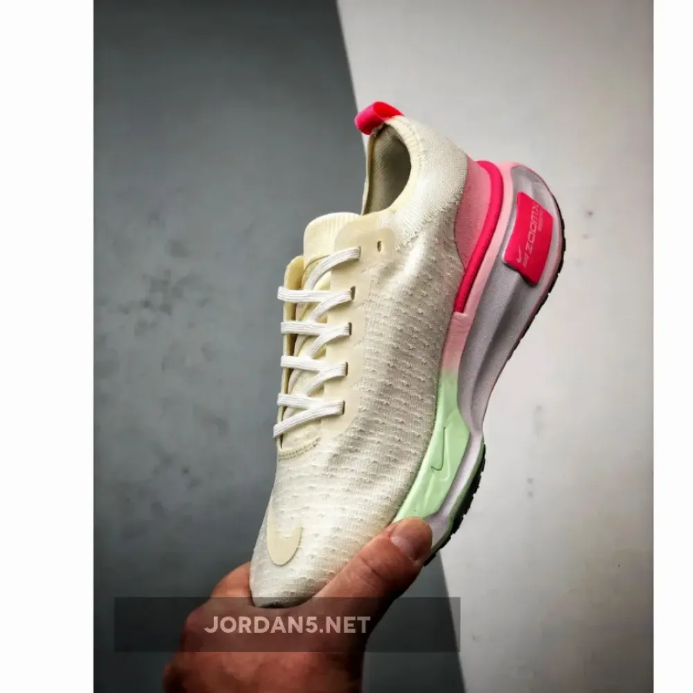 Nike ZoomX Invincible Run 3 Year of the Dragon  FZ5058-163