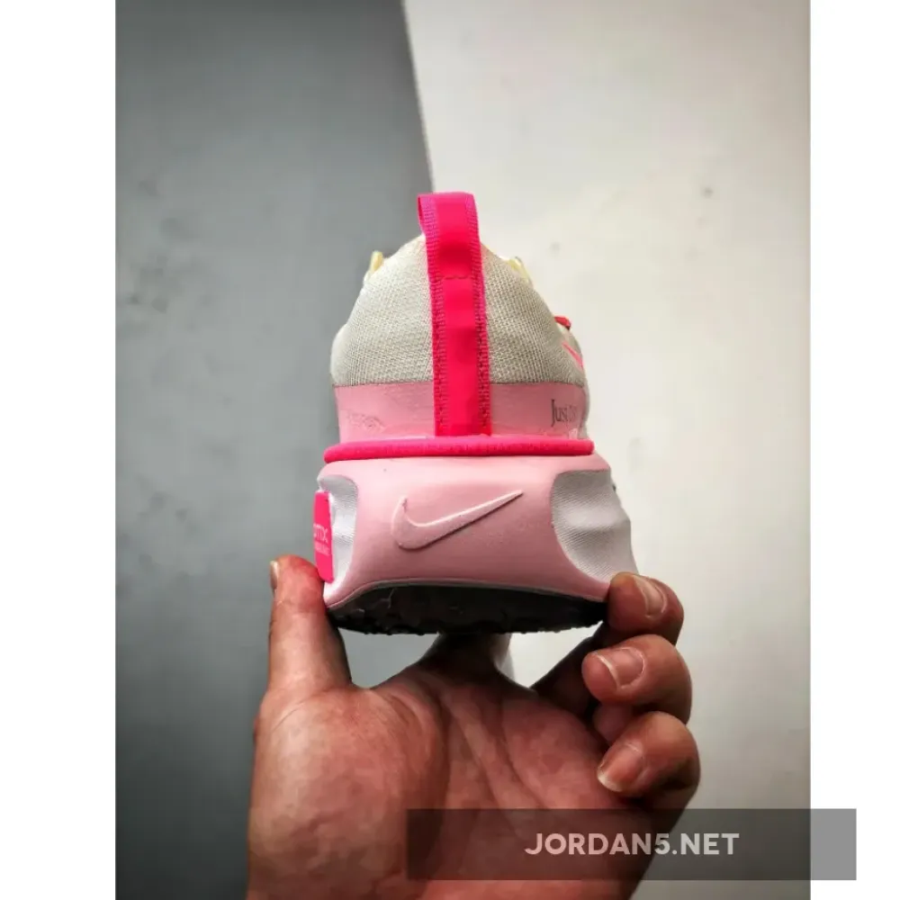 Nike ZoomX Invincible Run 3 Year of the Dragon  FZ5058-163