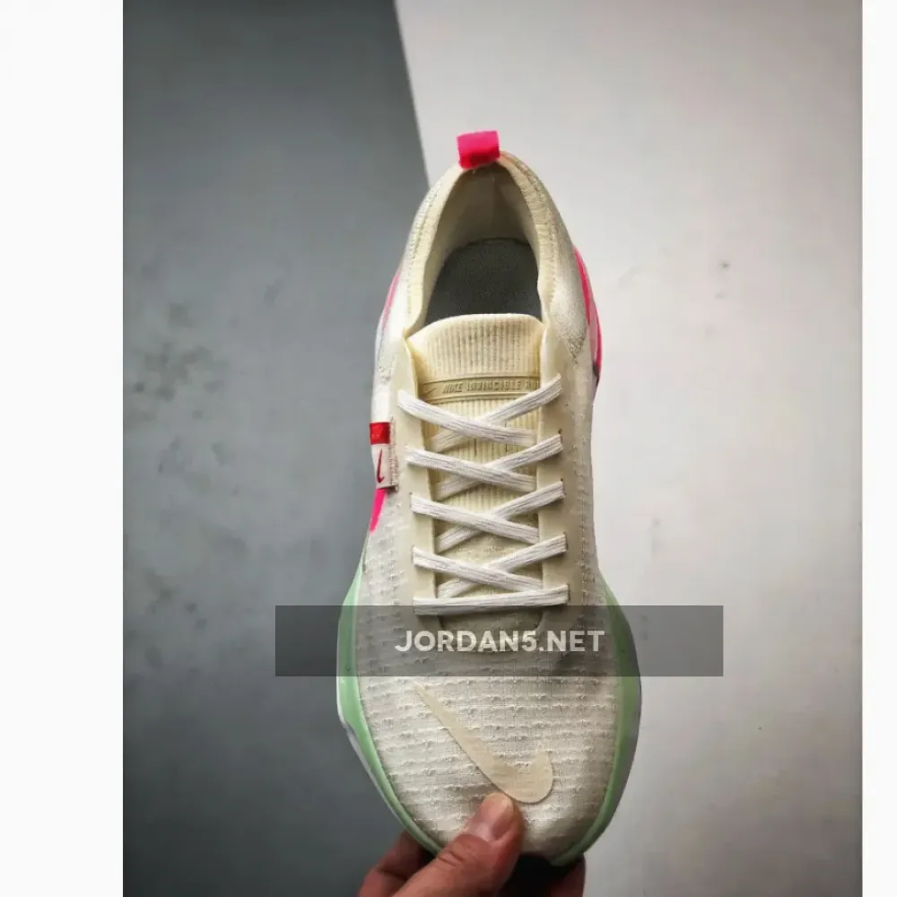 Nike ZoomX Invincible Run 3 Year of the Dragon  FZ5058-163