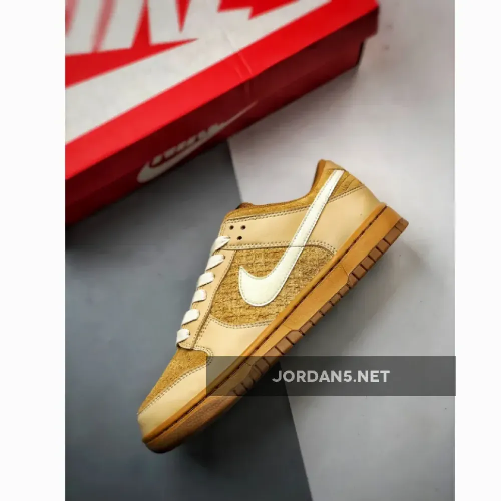 Nike Dunk Low “Waffle” Brown/White  FZ4041-744